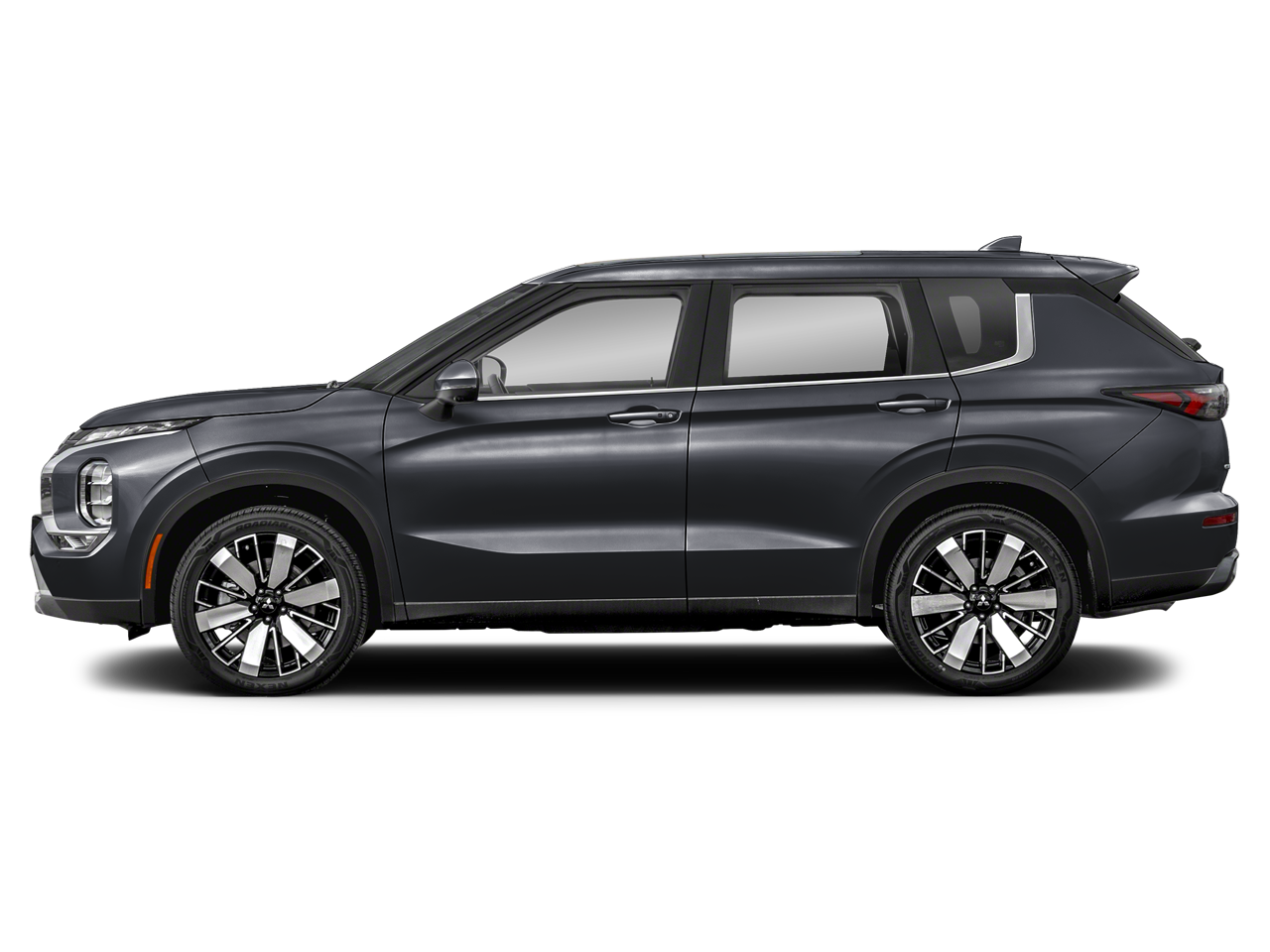2025 Mitsubishi Outlander SE - Photo 37