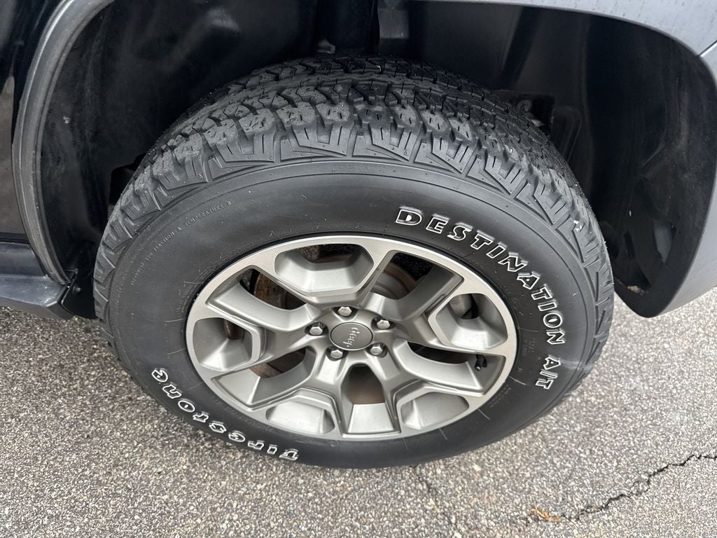 2020 Jeep Cherokee Trailhawk