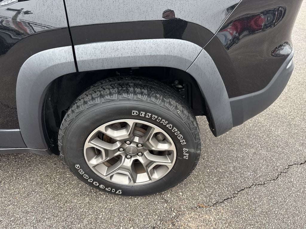 2020 Jeep Cherokee Trailhawk