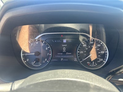 2022 Nissan Titan SV