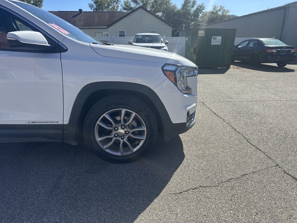 2022 GMC Terrain SLT