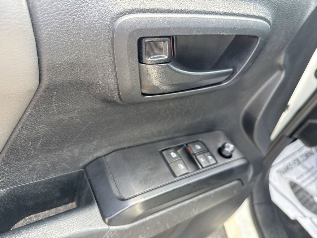 2020 Toyota Tacoma SR