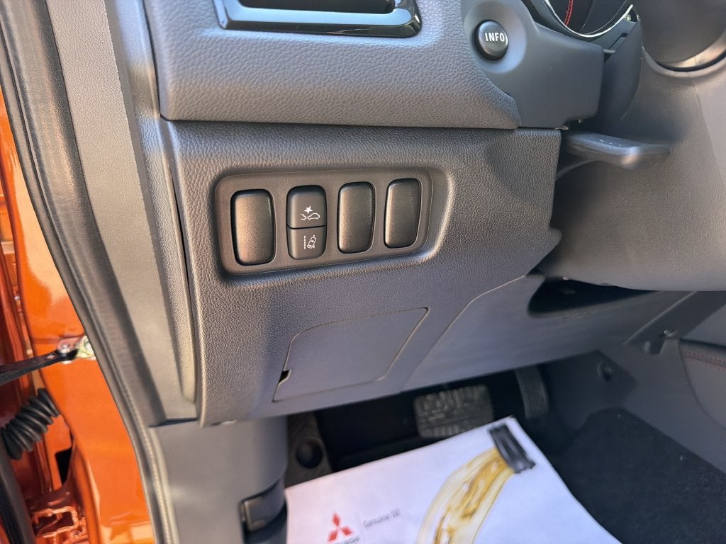 2027 Mitsubishi Outlander Sport 2.0 LE