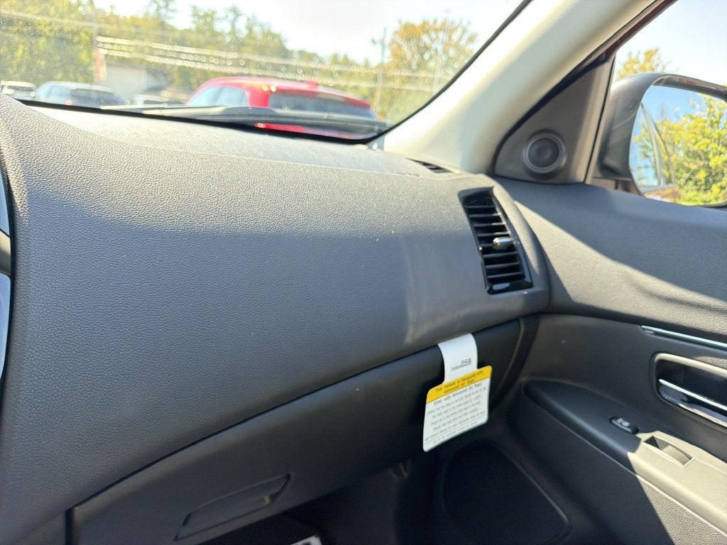 2027 Mitsubishi Outlander Sport 2.0 LE