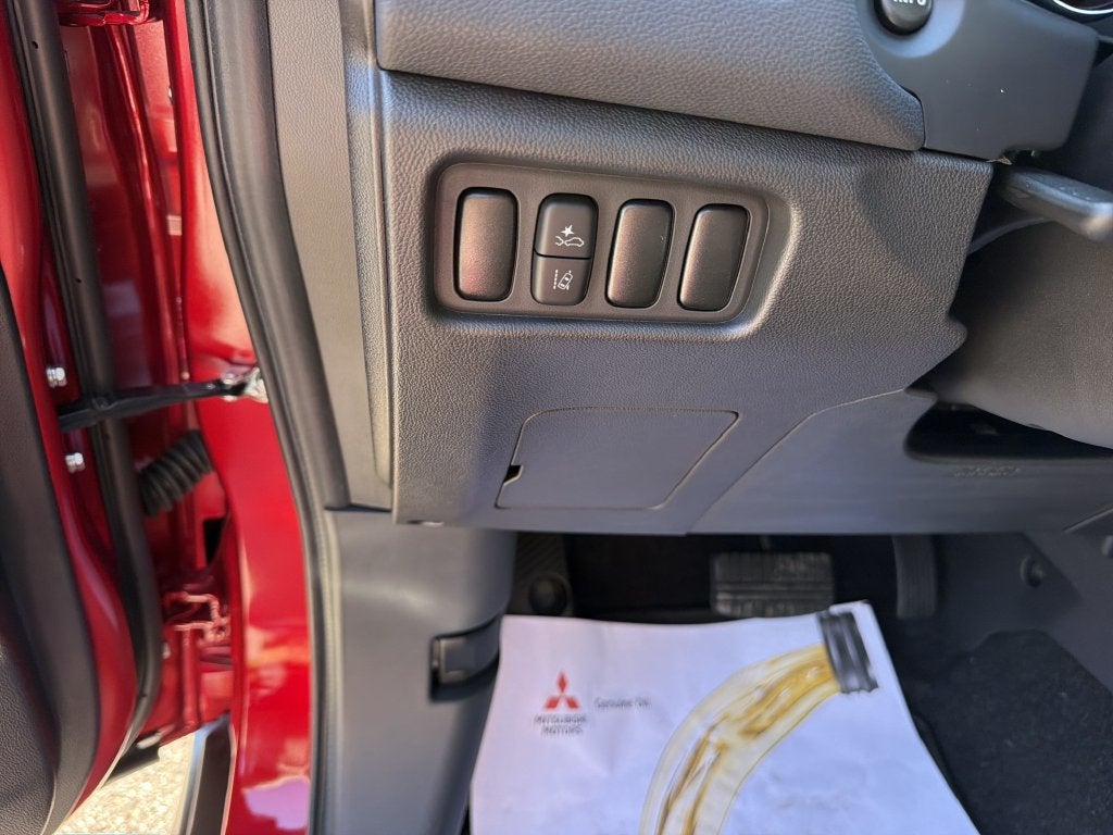 2027 Mitsubishi Outlander Sport 2.0 LE