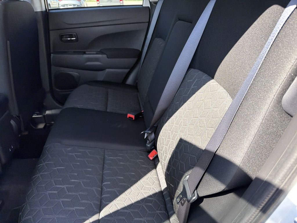 2026 Mitsubishi Outlander Sport 2.0 LE