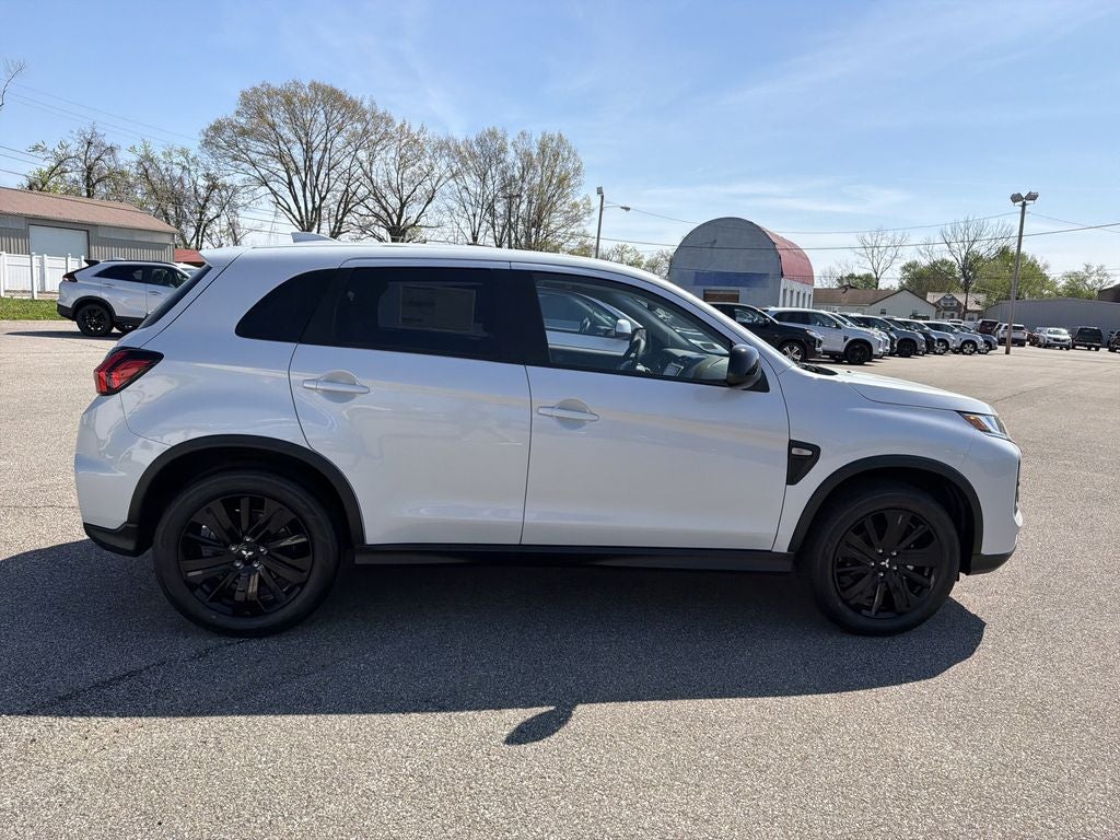 2026 Mitsubishi Outlander Sport 2.0 LE