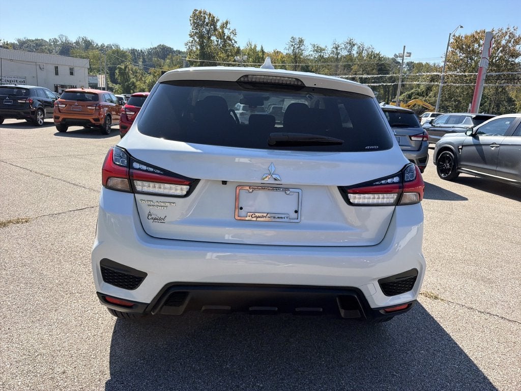 2027 Mitsubishi Outlander Sport 2.0 ES