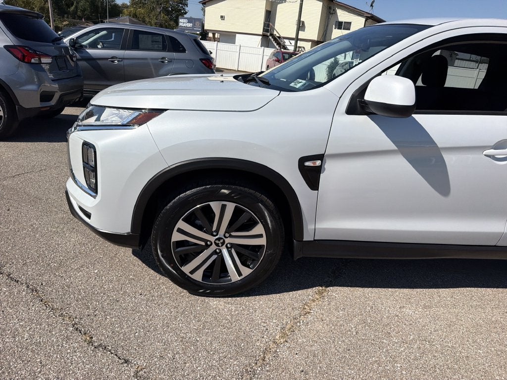 2027 Mitsubishi Outlander Sport 2.0 ES