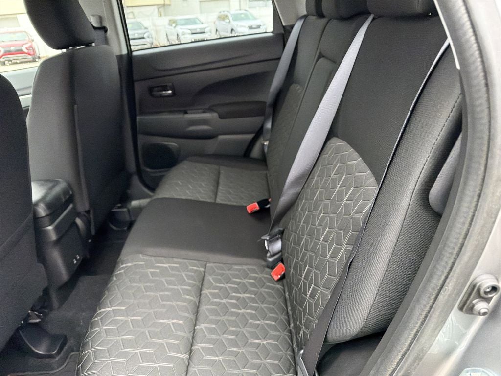 2026 Mitsubishi Outlander Sport 2.0 LE