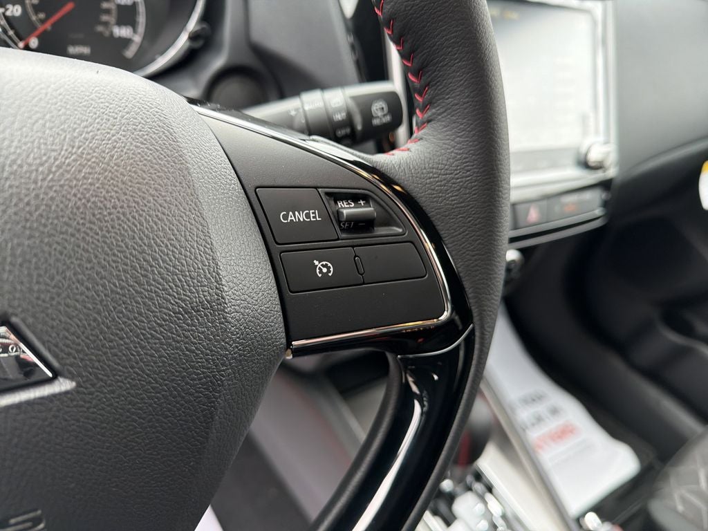 2026 Mitsubishi Outlander Sport 2.0 LE