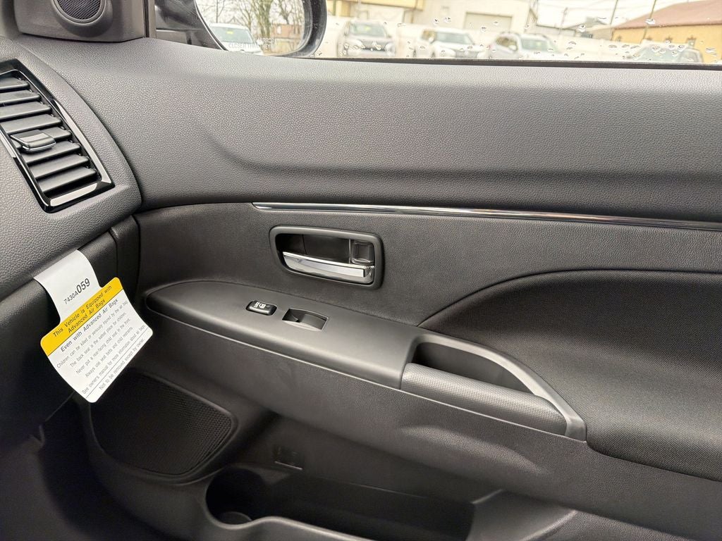 2026 Mitsubishi Outlander Sport 2.0 LE