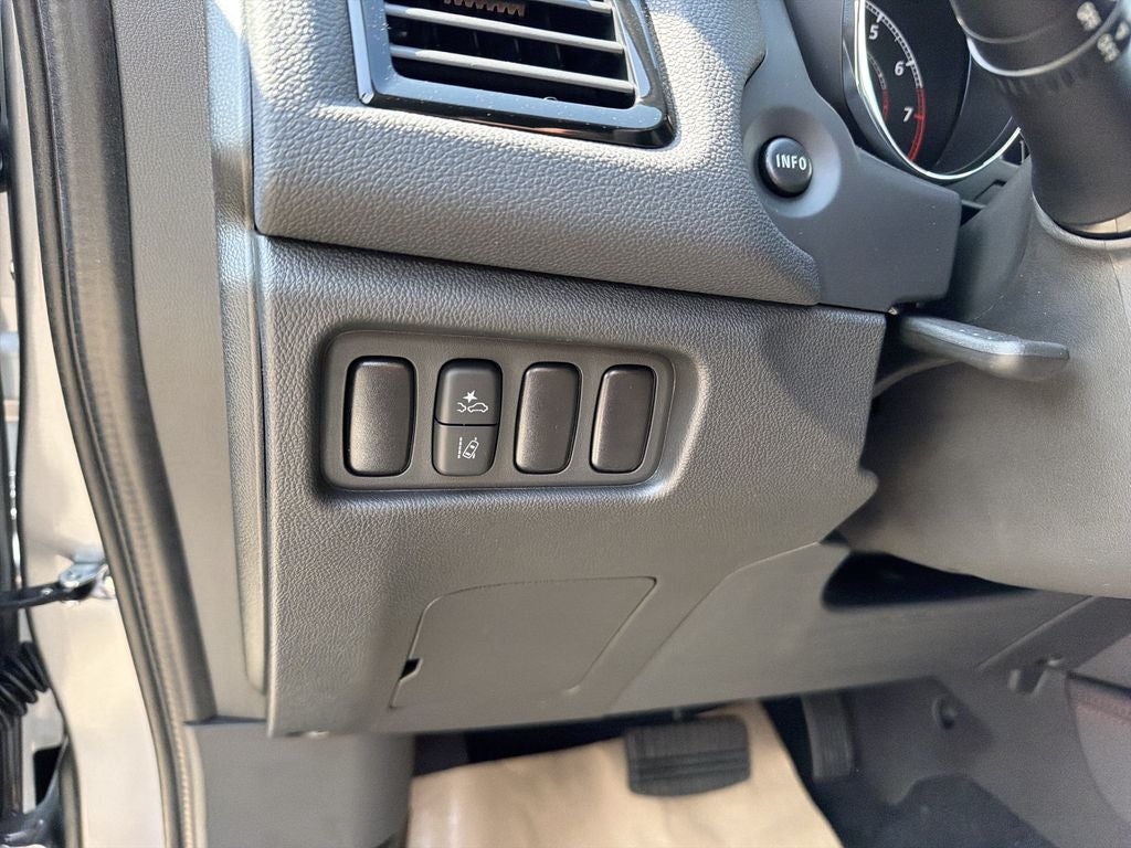 2026 Mitsubishi Outlander Sport 2.0 LE