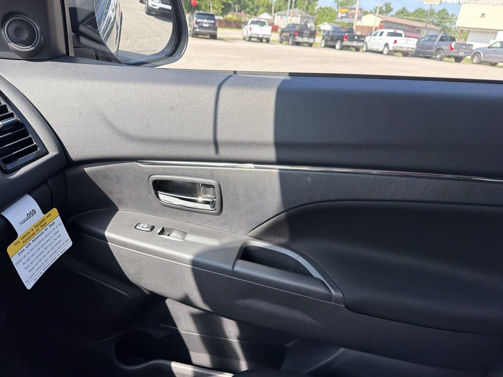 2026 Mitsubishi Outlander Sport 2.0 LE
