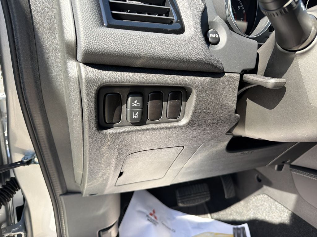 2026 Mitsubishi Outlander Sport 2.0 ES