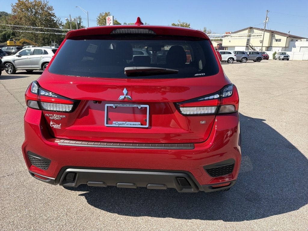 2027 Mitsubishi Outlander Sport 2.0 SE