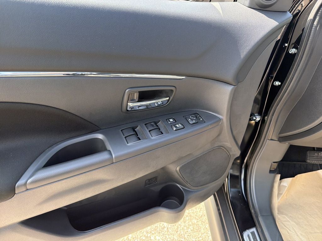 2026 Mitsubishi Outlander Sport 2.0 ES