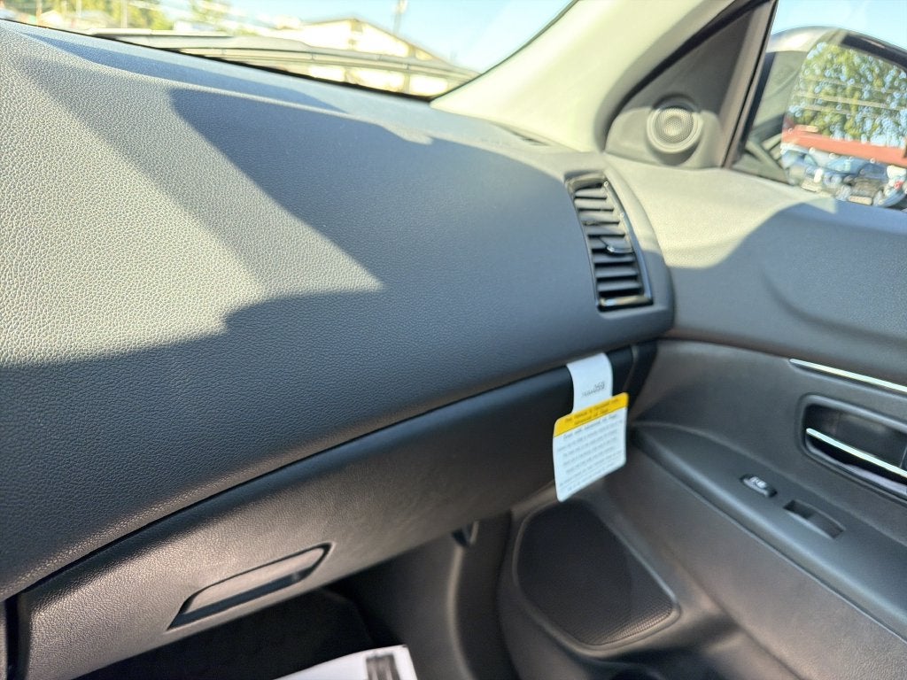 2027 Mitsubishi Outlander Sport 2.0 LE