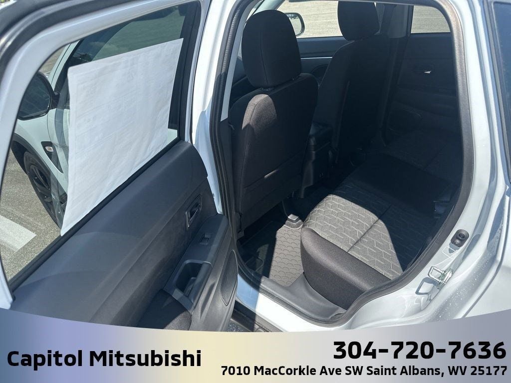 2025 Mitsubishi Outlander Sport 2.0 LE