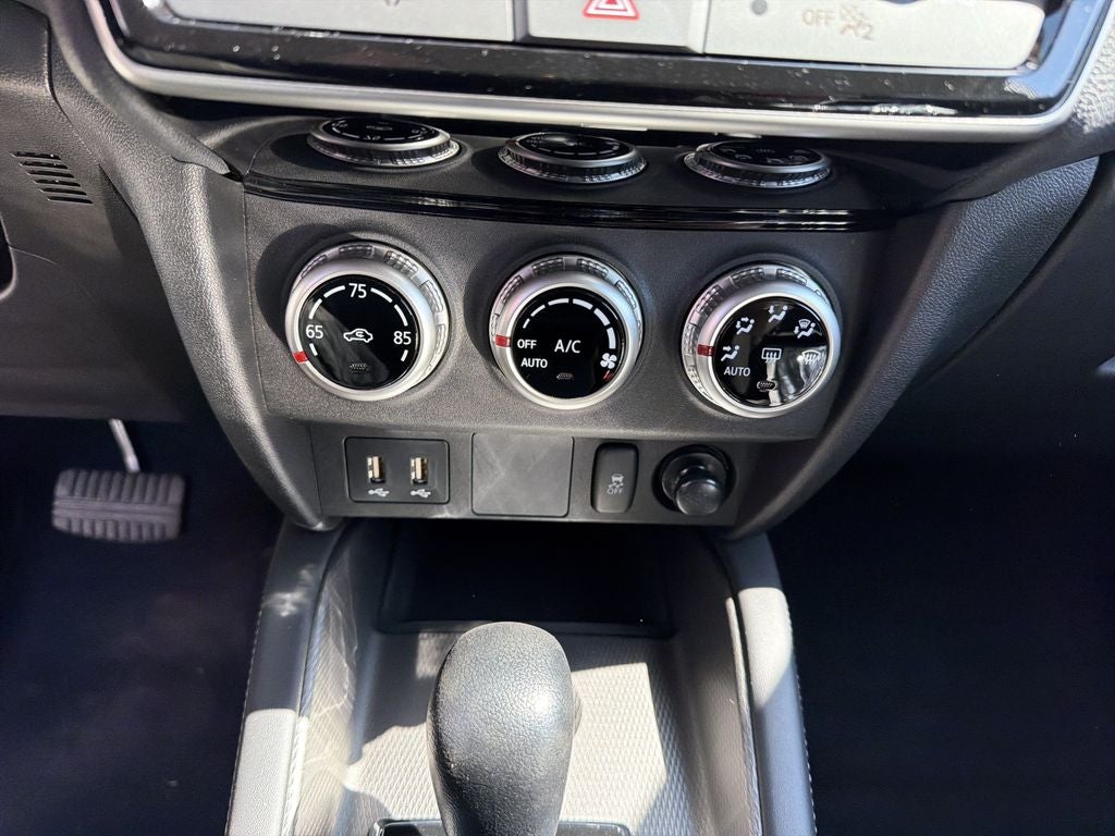 2027 Mitsubishi Outlander Sport 2.0 ES