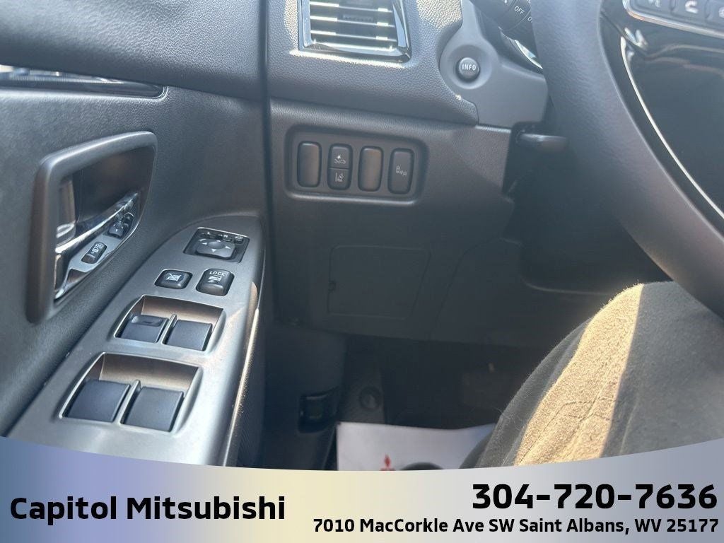 2025 Mitsubishi Outlander Sport 2.0 SE