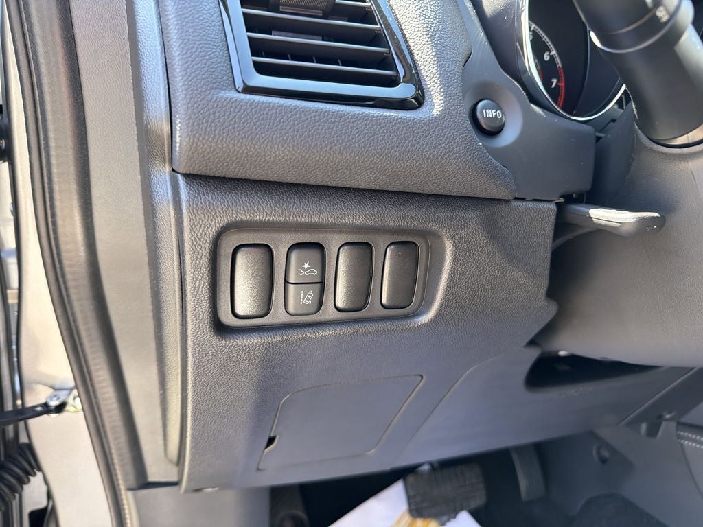 2026 Mitsubishi Outlander Sport S