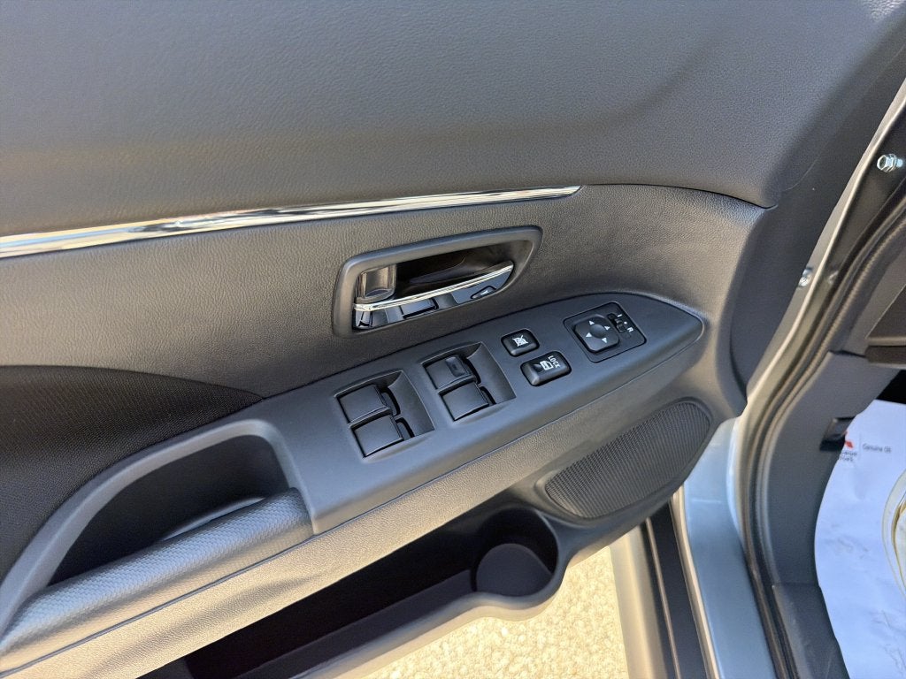 2027 Mitsubishi Outlander Sport 2.0 ES