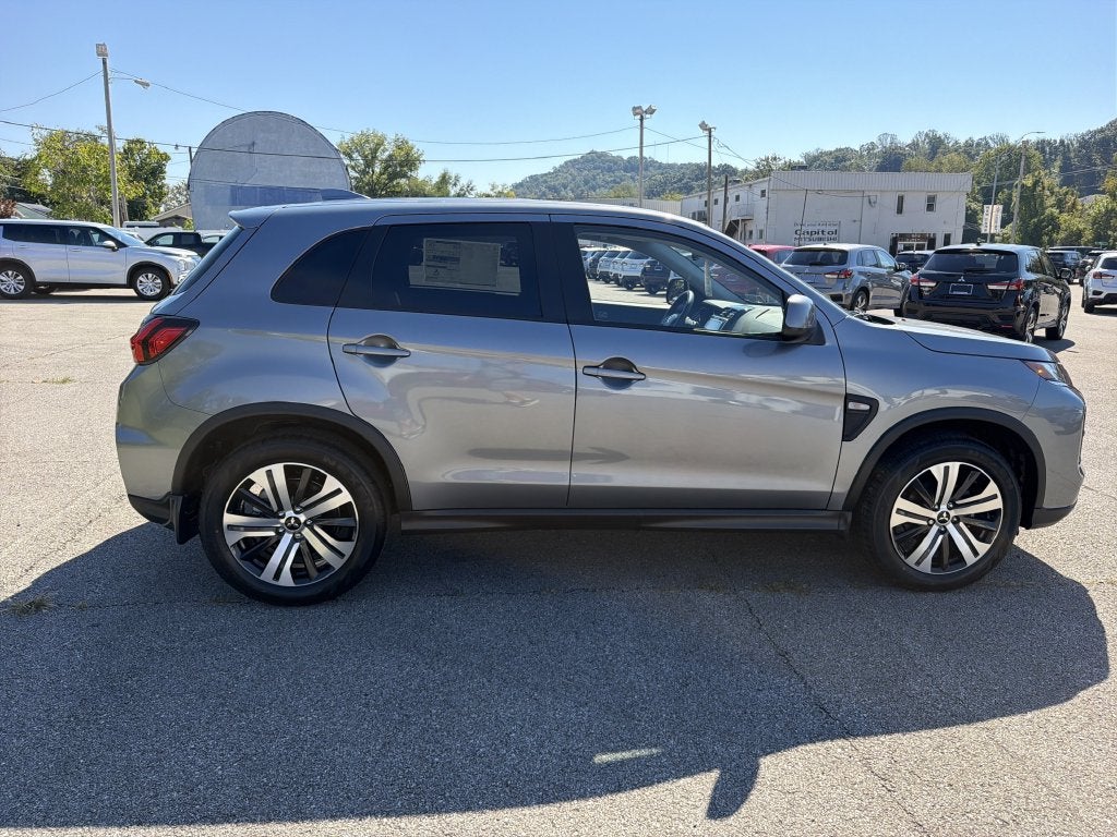 2027 Mitsubishi Outlander Sport 2.0 ES