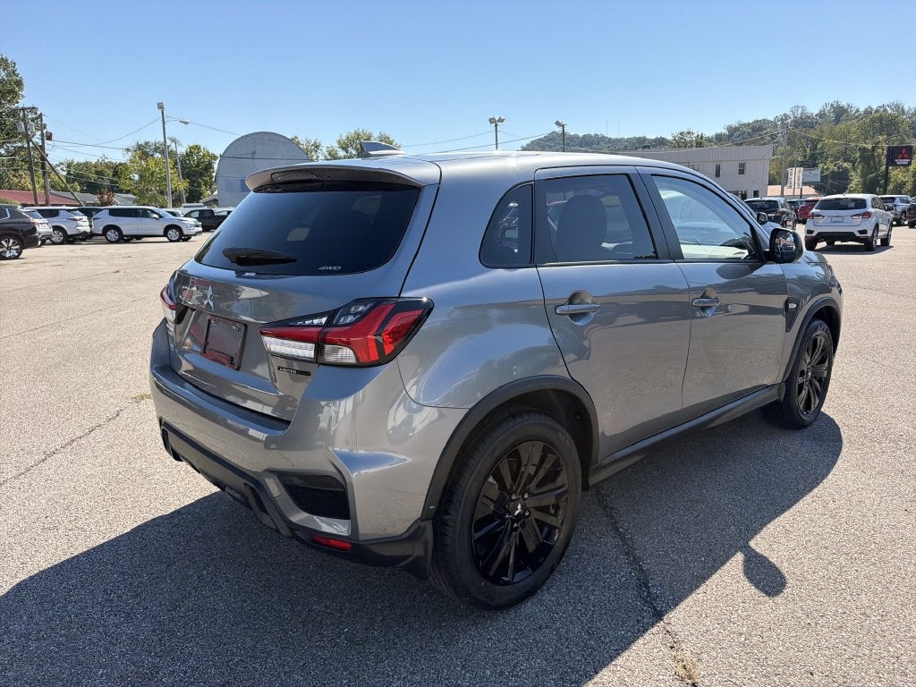 2027 Mitsubishi Outlander Sport 2.0 LE