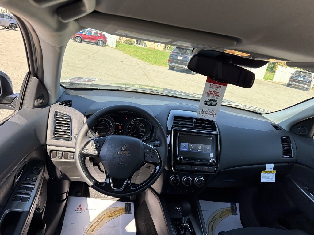 2027 Mitsubishi Outlander Sport 2.0 SE
