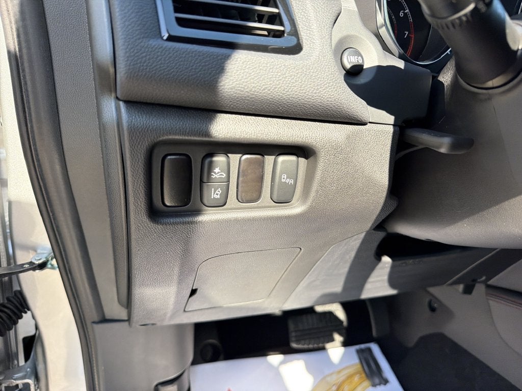 2027 Mitsubishi Outlander Sport 2.0 SE