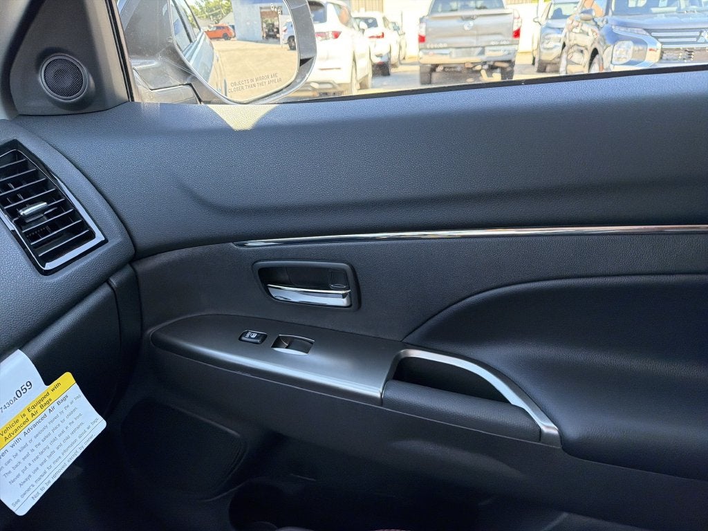2027 Mitsubishi Outlander Sport 2.0 SE