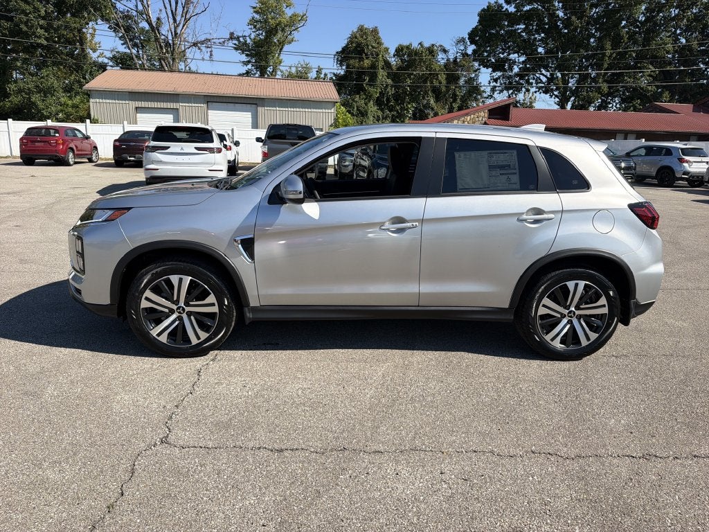 2027 Mitsubishi Outlander Sport 2.0 SE