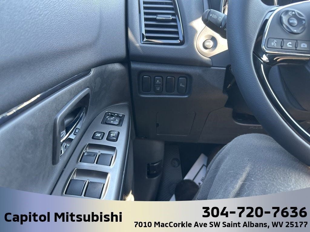 2025 Mitsubishi Outlander Sport SEL