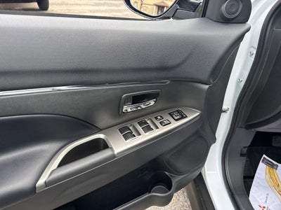 2025 Mitsubishi Outlander Sport SEL