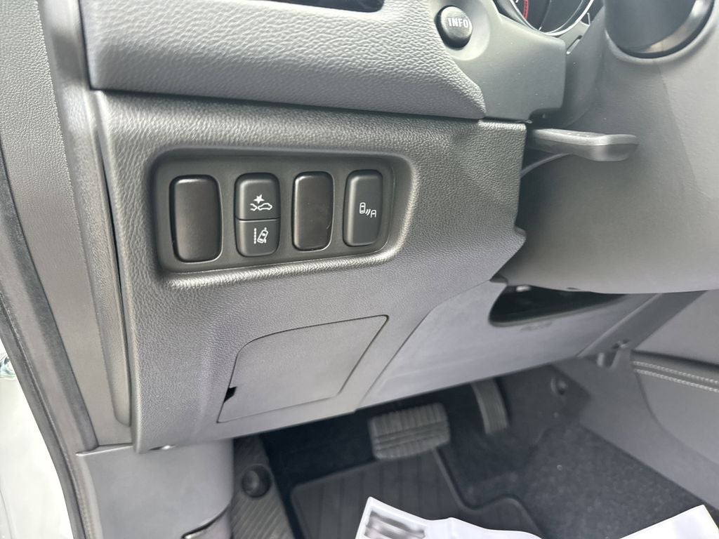 2025 Mitsubishi Outlander Sport SEL