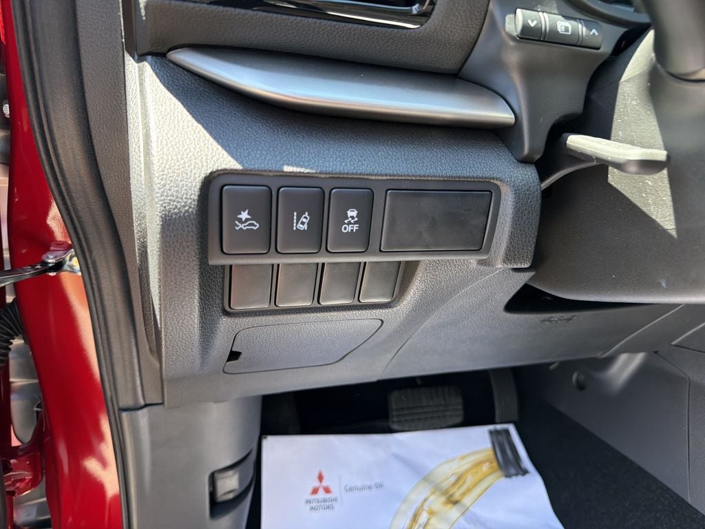 2026 Mitsubishi Eclipse Cross ES