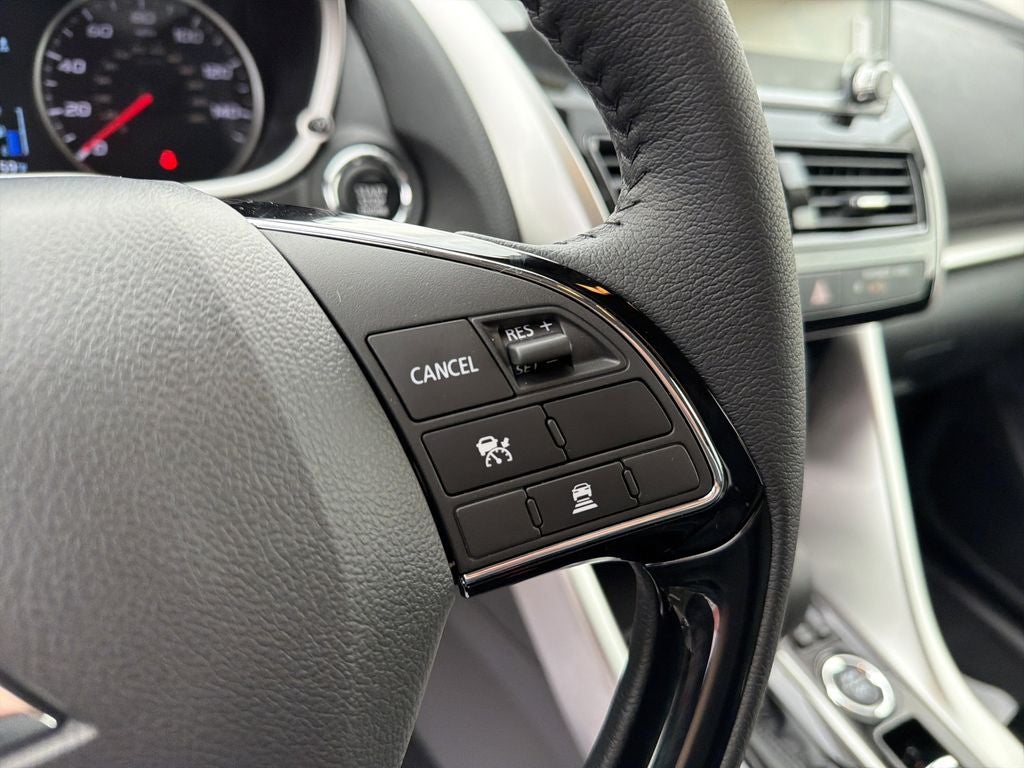 2025 Mitsubishi Eclipse Cross SE