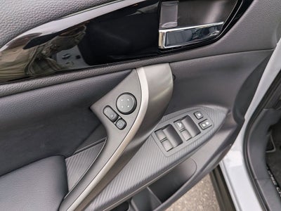 2025 Mitsubishi Eclipse Cross Base
