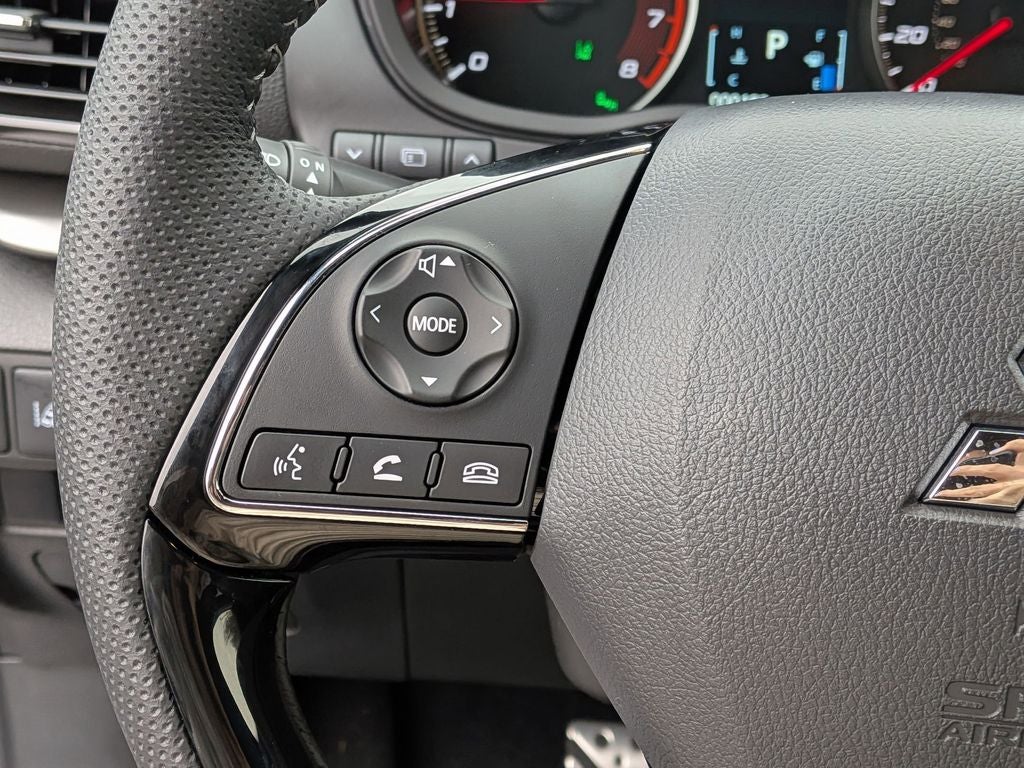 2025 Mitsubishi Eclipse Cross Base