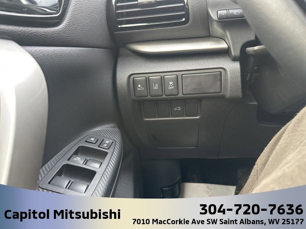 2025 Mitsubishi Eclipse Cross SE