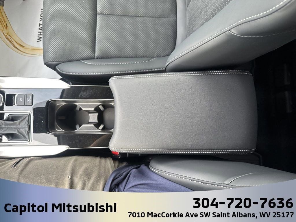 2025 Mitsubishi Eclipse Cross SE