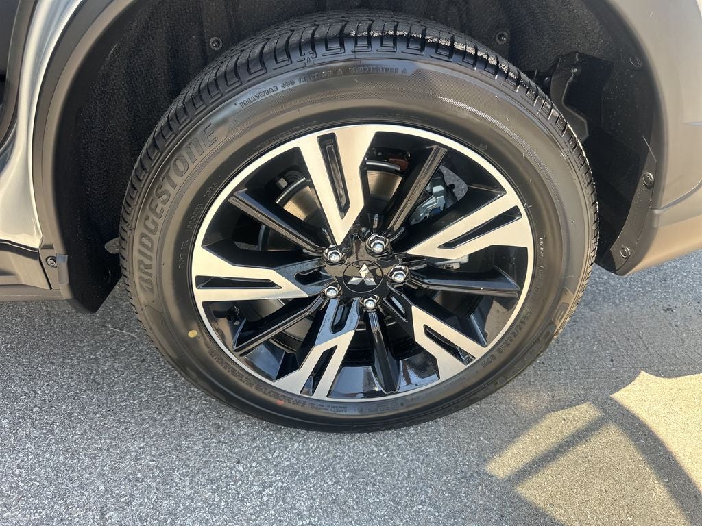 2026 Mitsubishi Eclipse Cross SE