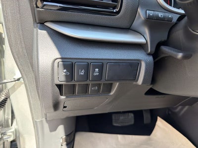 2026 Mitsubishi Eclipse Cross SE