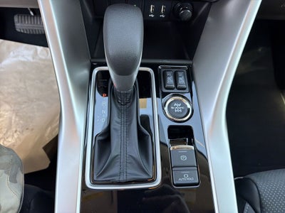 2026 Mitsubishi Eclipse Cross SE