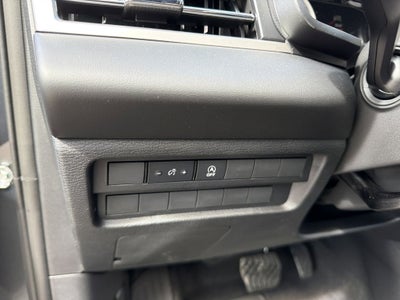 2026 Mitsubishi Outlander LE