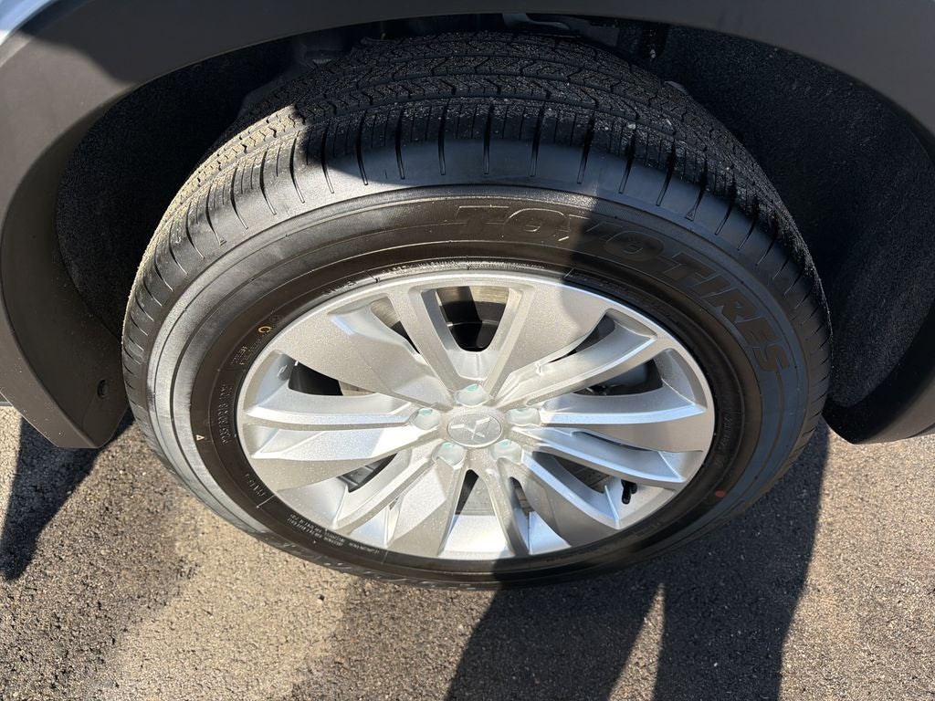 2026 Mitsubishi Outlander ES