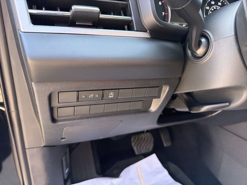 2026 Mitsubishi Outlander ES