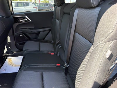 2026 Mitsubishi Outlander ES