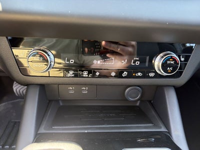 2026 Mitsubishi Outlander ES